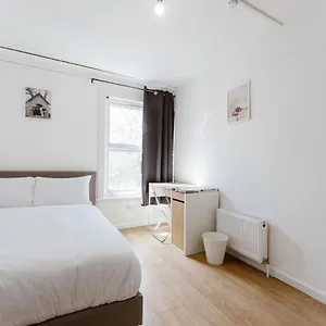  Guest house Mile End Double 27
