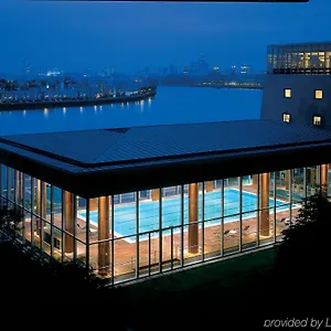 Hotel Canary Riverside Plaza, Londen
